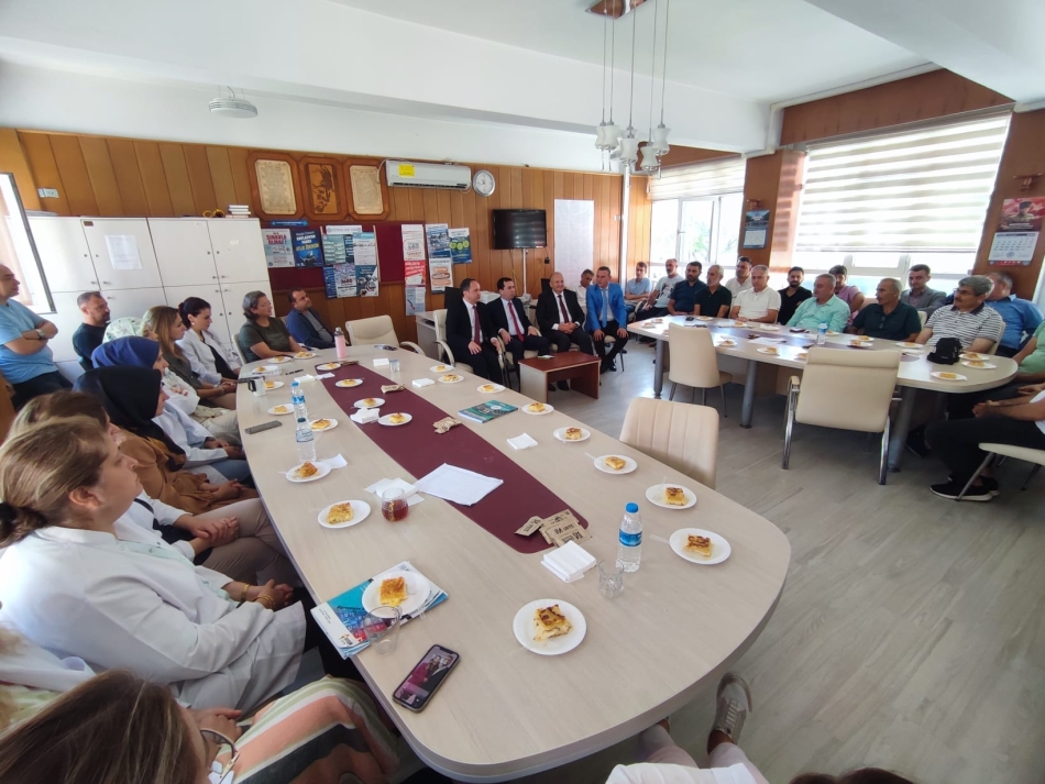 2023/09/1695718319_baSkan_tavli-_losb-ye_teknIk_lIse_CaliSmamiz_hizla_devam_edIyorr_-7.jpg