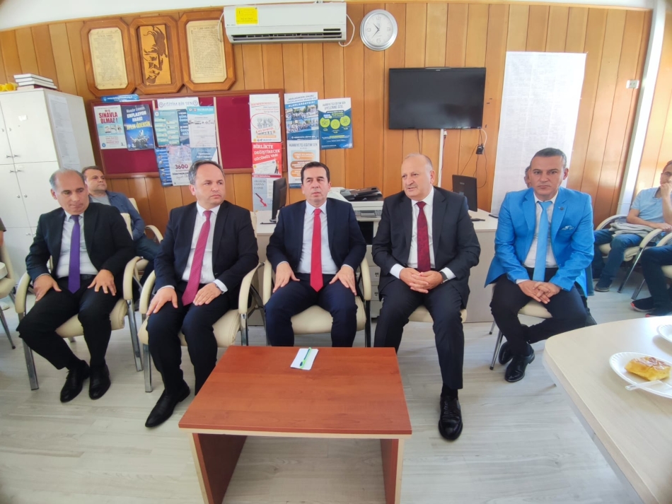 2023/09/1695718320_baSkan_tavli-_losb-ye_teknIk_lIse_CaliSmamiz_hizla_devam_edIyorr_-8.jpg