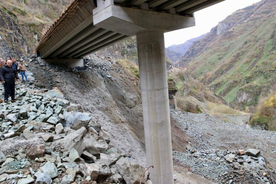“KARADENİZ-AKDENİZ YOLU 10 GÜN İÇERİSİNDE AÇILACAK”