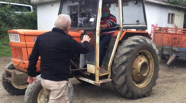 ÜNYELİ ÇİFTÇİ TRAKTÖRÜNDEN OLDU