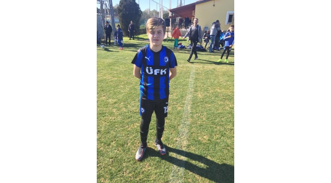 ÜNYELİ GENÇ FUTBOLCU'YA MİLLİ TAKIMDAN DAVET