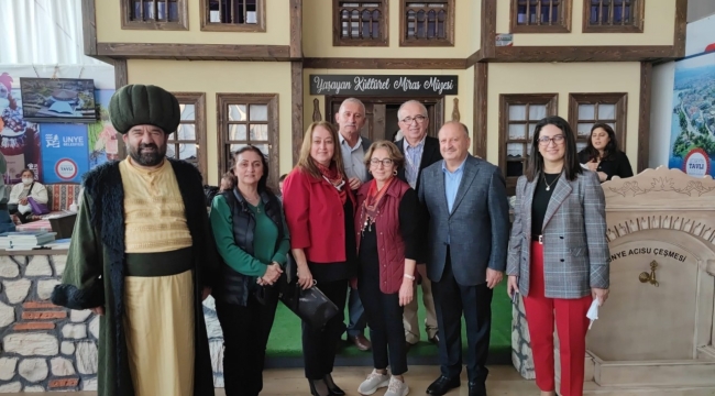 İSTANBUL'DA ÜNYE RÜZGARI!