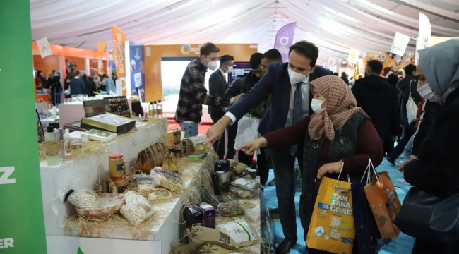 ORDU BÜYÜKŞEHİR BELEDİYESİ STANDI FESTİVALİN İLGİ ODAĞI OLDU