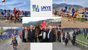 ÜNYE'DE ATLAR CUMHURİYET İÇİN KOŞTU