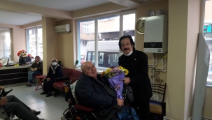 BAŞKAN ADAYI MEHMET KARAMAN, ENGELLİLERİ UNUTMADI