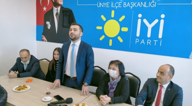 GENÇLER İYİ PARTİ'YE AKIN ETTİ!
