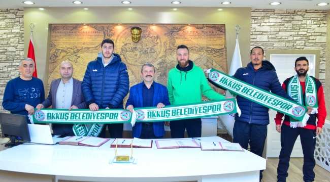 AKKUŞ BELEDİYESPOR KADROSUNU GÜÇLENDİRDİ