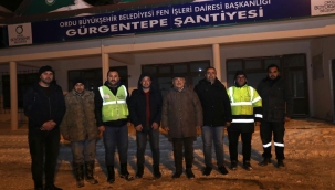 BAŞKAN GÜLER, KARLA MÜCADELE EKİPLERİNİ ZİYARET ETTİ