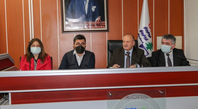 HÜSEYİN TAVLI "3 YILDA 85 MİLYON LİRALIK BORÇ ÖDEDİK"