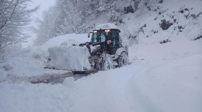 ORDU'DA KAR YAĞIŞI ŞİDDETİNİ ARTIRDI