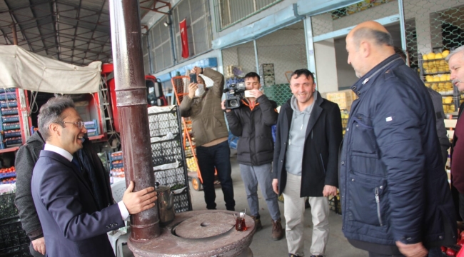 BAŞKAN HACIİMAMOĞLU TOPTANCI ESNAFIYLA BULUŞTU