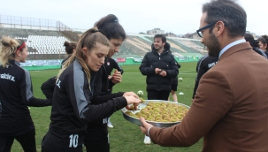 MHP'DEN ÜNYE GÜCÜ FK'YA TATLI SÜRPRİZ