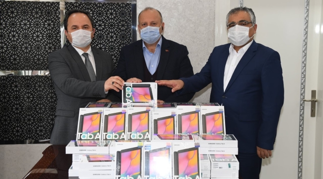 ÜNYE BELEDİYESİ'NDEN EĞİTİME ÇİFTE DESTEK