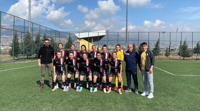 ÜNYE GÜCÜ KADIN FUTBOL TAKIMI'NDAN 4'TE 4 GALİBİYET