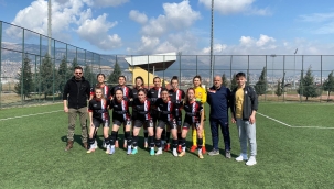 ÜNYE GÜCÜ KADIN FUTBOL TAKIMI'NDAN 4'TE 4 GALİBİYET