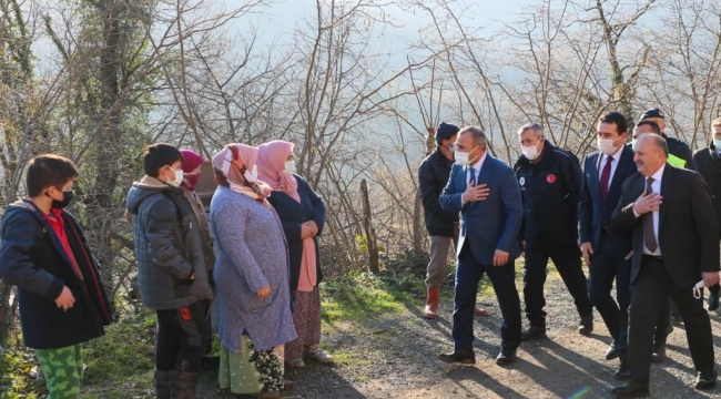 Vali Sonel, Ünye'de Afet Bölgesinde İncelemelerde Bulundu