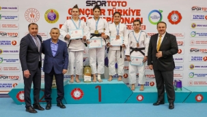 Gençler Türkiye Judo Şampiyonasının Açılış Seremonisi Yapıldı