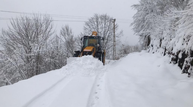 KAR YAĞIŞI YÜKSEK KESİMLERDE ETKİLİ OLDU