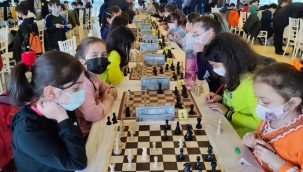 KARADENİZ BÖLGESİ ÜNYE'DE SATRANÇ TURNUVASINDA BULUŞTU