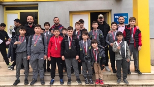 ÇATALPINAR'DAN TÜRKİYE ŞAMPİYONASINA