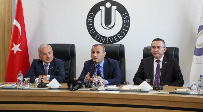 Tarım Konulu Kamu, Üniversite, Sanayi İşbirliği ve İstişare Toplantısı Yapıldı