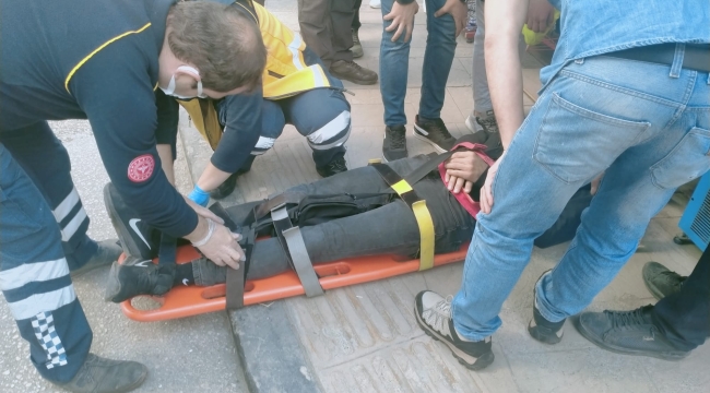 HÜKÜMET CADDESİ'NDE MOTOSİKLET KAZASI