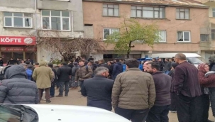 PARK YERİ KAVGASINDA KAN AKTI!