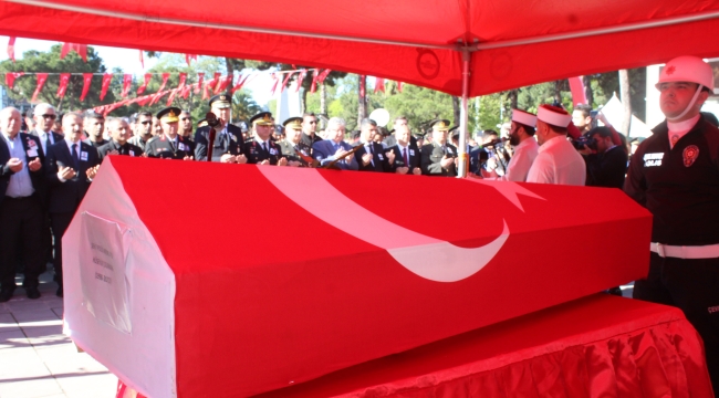 ŞEHİT POLİS MEMURU HÜSEYİN DUMAN'IN AİLESİNDEN TEŞEKKÜR