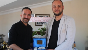 BAŞKAN ALBAYRAK, OKUYORUM'UN KURULUŞ YIL DÖNÜMÜNÜ KUTLADI