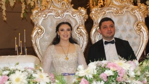 BAŞKAN TAVLI'NIN OĞLU TANSU, RÜYA GİBİ BİR DÜĞÜNLE EVLENDİ