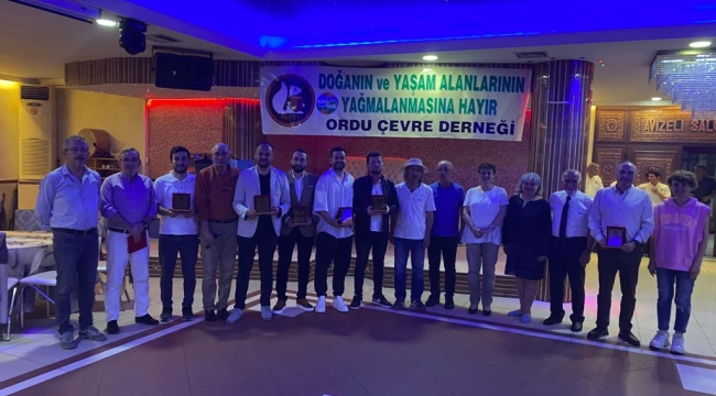 ORÇEV'DEN OKUYORUM GAZETESİ'NE ANLAMLI PLAKET