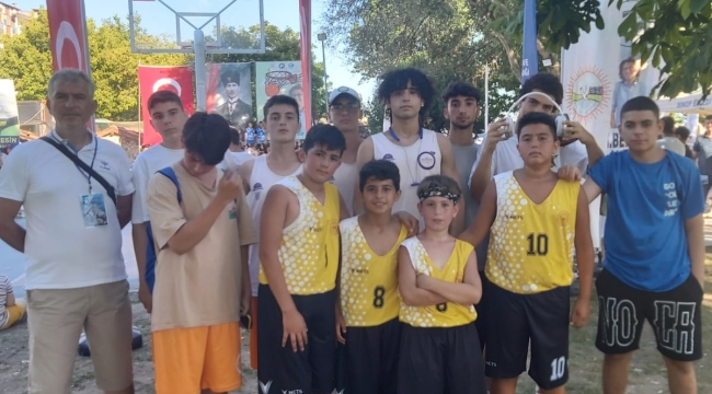 MEÇHUL ASKER BASKETBOL TAKIMI SİNOP'TA YARIŞTI