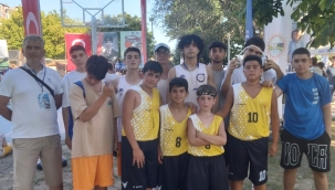 MEÇHUL ASKER BASKETBOL TAKIMI SİNOP'TA YARIŞTI