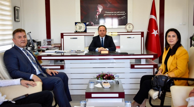 AK PARTİ'DEN MİLLİ EĞİTİM MÜDÜRÜ'NE ZİYARET