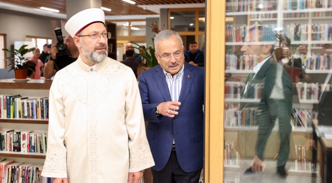 BAŞKAN ERBAŞ, "KÜTÜPHANE ÇALIŞMALARINI OLUMLU BULUYORUM"