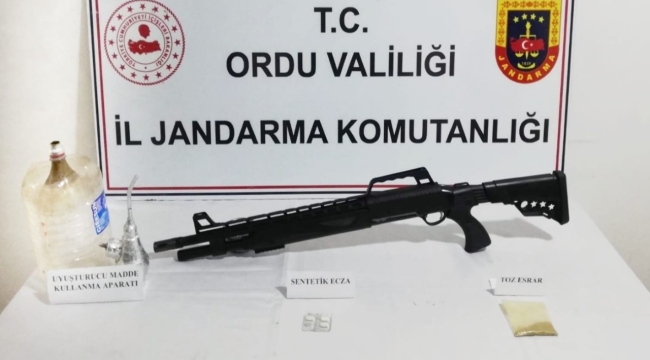 ORDU JANDARMA'DAN PEŞ PEŞE UYUŞTURUCU OPERASYONU