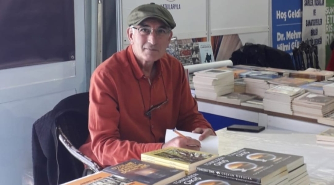 KÖŞE YAZARIMIZ COŞKUN ÖZBUCAK SAMSUN TÜYAP'TA