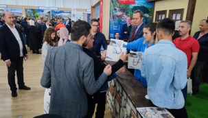ORDU GÜNLERİ'NDE ÜNYE STANDINA ZİYARETÇİ AKINI