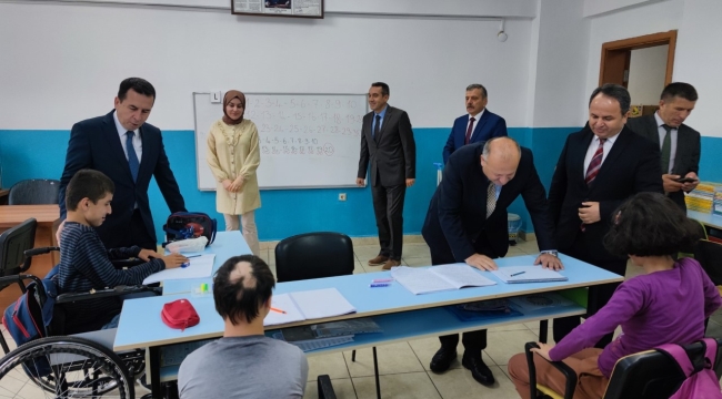 ÖZEL EĞİTİM ÖĞRENCİLERİNE ÖZEL İLGİ