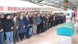 SEVİLEN ESNAF KARADENİZ SON YOLCULUĞUNA UĞURLANDI