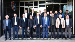 AK PARTİ'DEN BAŞKAN AKAR'A 'HAYIRLI OLSUN' ZİYARETİ