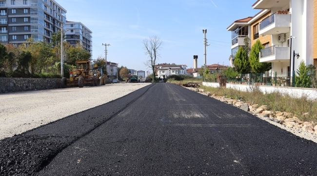 GÖLEVİ MAHALLESİ'NE SICAK ASFALT