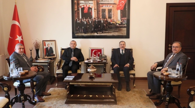 ESKİ BAKAN EROĞLU, VALİ SONEL'İ ZİYARET ETTİ