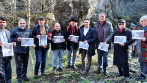 KATI ATIK TESİSİ ÖNÜNDE 'KİRLİLİK' TEPKİSİ!