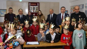 ÜNYE'DE KARNE HEYECANI