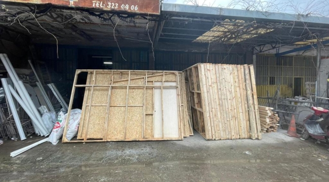 MOBİLYACILARDAN DEPREMZEDELERE PREFABRİK EV