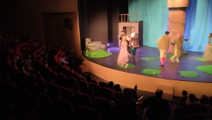 YARALAR SANAT İLE SARILIYOR