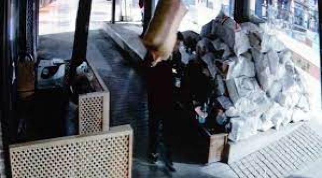 YARDIM ÇUVALINI ÇALAN KİŞİ YAKALANDI