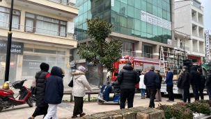 YILLARIN KURU KAHVECİSİNDE KORKUTAN YANGIN