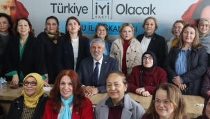 BAŞKAN ŞENTÜRK ADAYLIK İÇİN BAŞVURDU